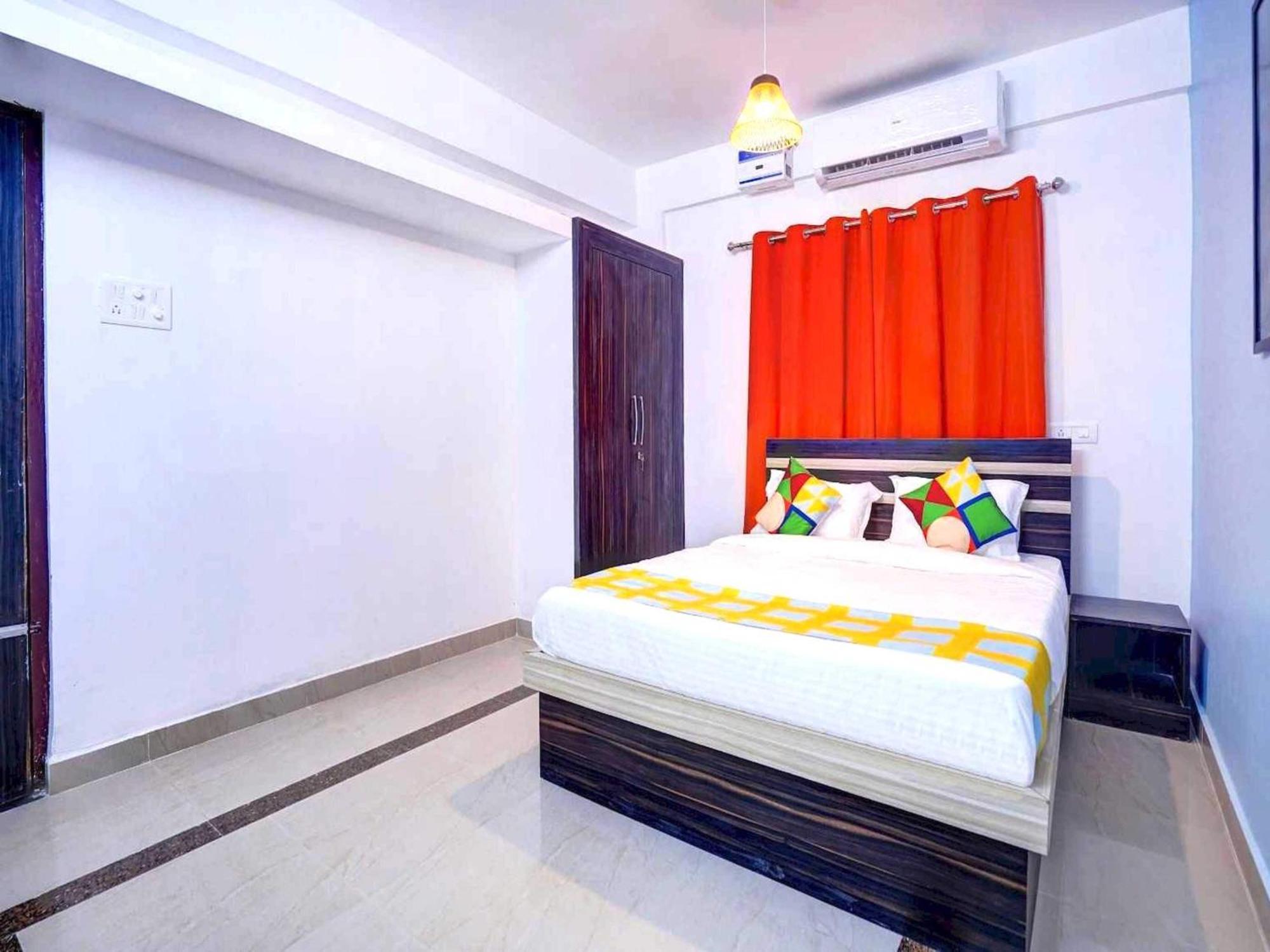 Oyo Flagship Luxurious Bhubaneswar