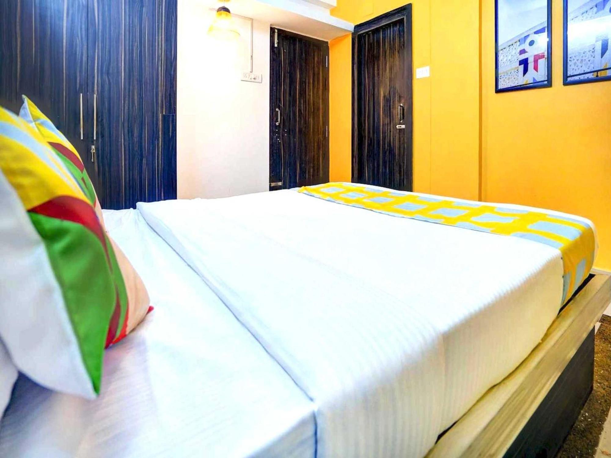 Hotel Oyo Flagship Luxurious 3*